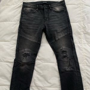 BDG Urban Outfitters Black Skinny Jeans size 30/30